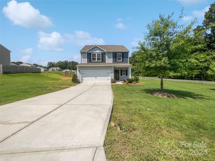 209 Churchill Drive sold home in Churchill Pointe, Kings Mountain, NC