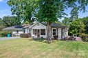 329 Linestowe Drive sold home in Belmont, SC