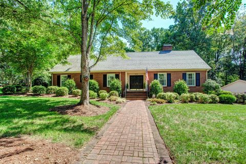 282 Beverly Drive