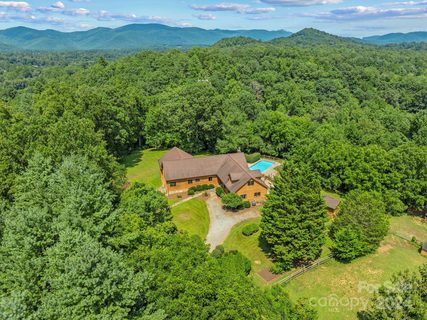101 Booter Road sold home in Greenwood Estates, Fairview, NC