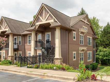 235 Deermouse Way 1106