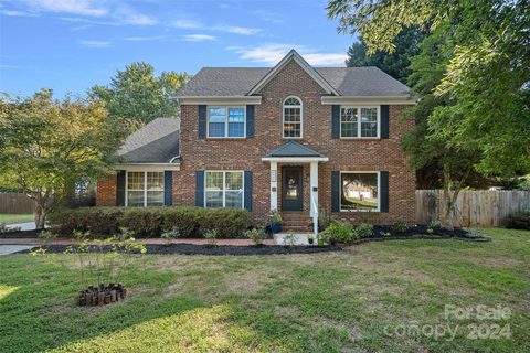 9432 Magnolia Estates Drive sold home in Magnolia Estates, Cornelius, NC