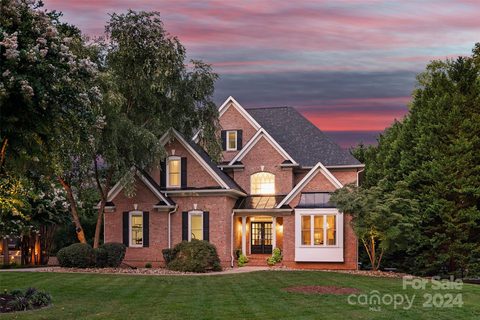 21420 Blakely Shores Drive sold home in Waterford Point, Cornelius, NC