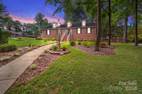 1910 Baker Court