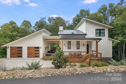 56 Creek Run Road sold home in Forest Creek, Candler, NC