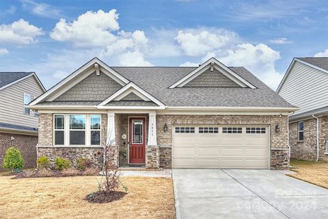 5011 Valor Lane