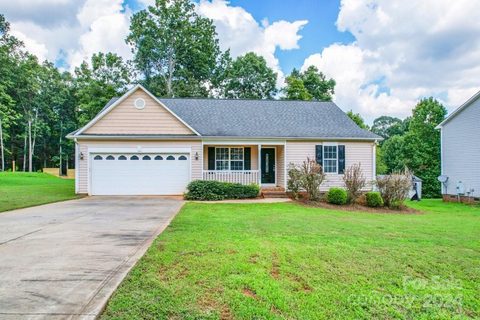 5204 Canvasback Court sold home in Mallard Crossing, Gastonia, NC