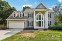 10704 Summitt Tree Court sold home in Charlotte, SC