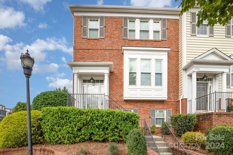 14705 Ballantyne Village Way sold townhome in Sterling Heights, Charlotte, NC