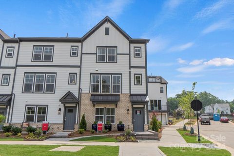 4009 Hidden Oaks Drive sold townhome in Hudson Oaks, Charlotte, NC