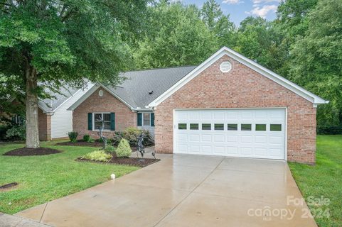 610 Hidden Creek Circle