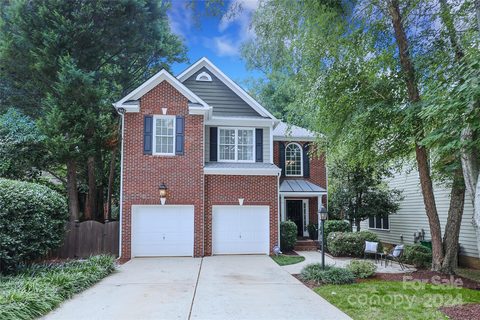 1827 Dearmon Drive
