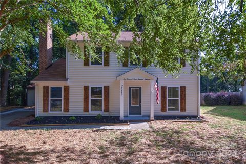 2318 Castlecomer Drive
