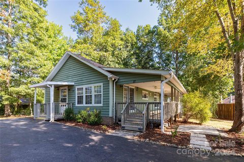 27 Enochs Way sold home in Enochs Way, Fletcher, NC