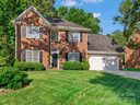 2811 Bathgate Lane sold home in Matthews, SC
