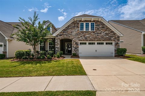 13121 Canterbury Castle Drive