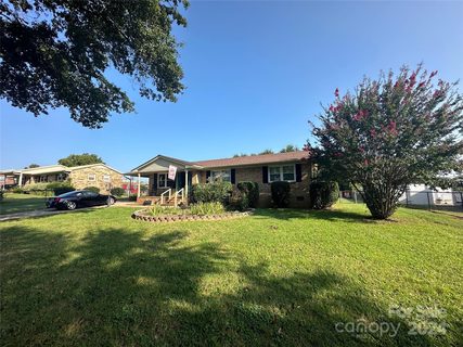705 Windwood Drive