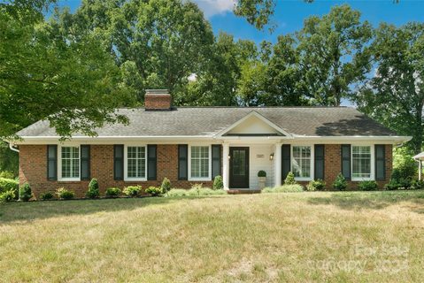 1307 Redcoat Drive