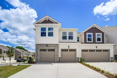 14865 Tamarack Drive