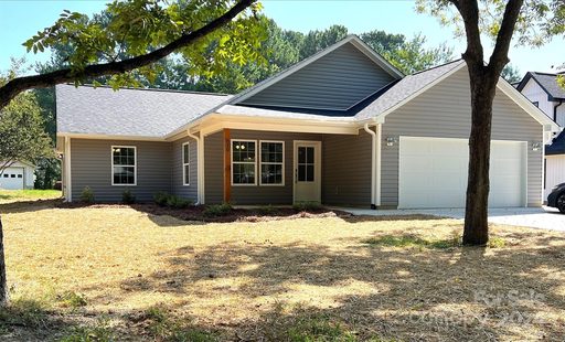 810 Dick Street sold home in Eastwood Park, Albemarle, NC
