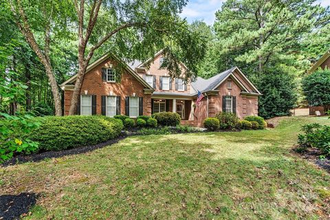 4423 Shadow Cove Lane