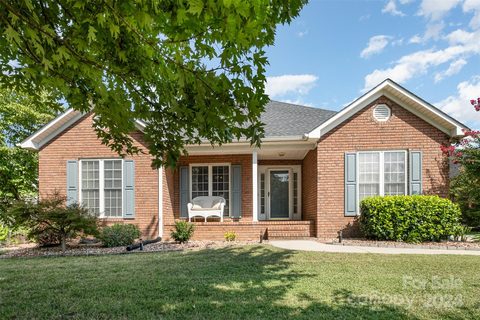 3815 Bent Creek Drive sold home in Cedar Springs, Concord, NC