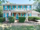 10907 Gladewater Drive sold home in Matthews, SC