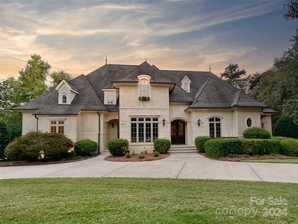 128 Yacht Road