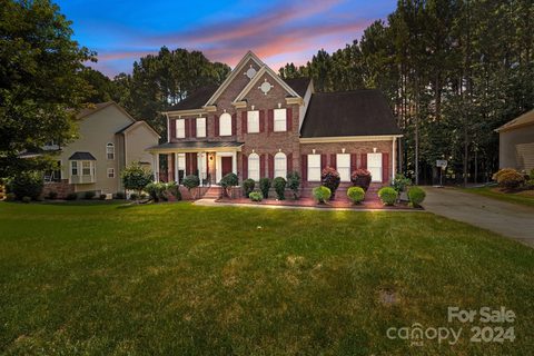 456 Woodward Ridge Drive