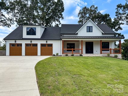 372 Mavrick Drive