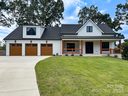 372 Mavrick Drive sold home in Mills River, SC
