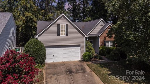 9518 Scotland Hall Court