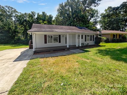 729 Glasgow Road sold home in Westwood, Charlotte, NC