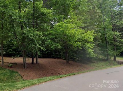 8021 Willhill Road sold home in Wilson Woods, Mint Hill, NC