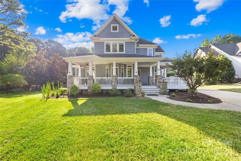111 Yellow Jacket Circle sold home in Craftsman Point, Mooresville, NC