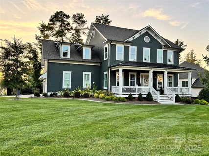 1812 Pin Oak Court sold home in Nims Village, Fort Mill, SC