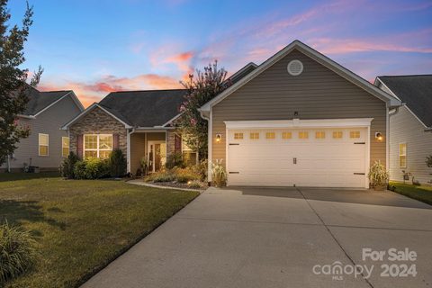 47 W Hiawassee Road