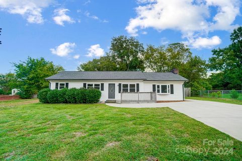 1914 Aldersgate Road sold home in Dutchman Heights, Rock Hill, SC
