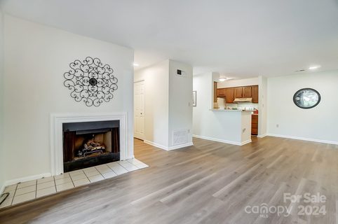 8123 Tremaine Court G sold condo in Devonshire Court, Charlotte, NC