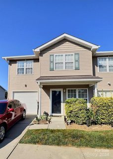 15 Farington Circle