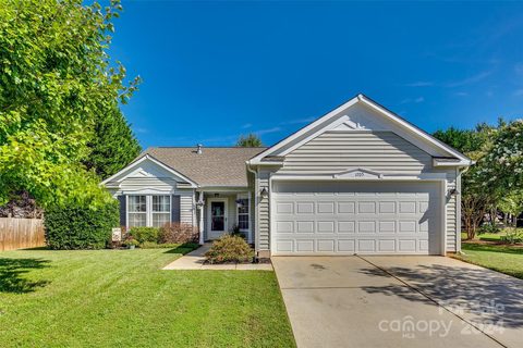 1705 Grove Tree Lane