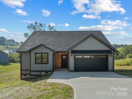 1111 Morlin Acres Drive sold home in Sky View Ridge, Marshall, NC