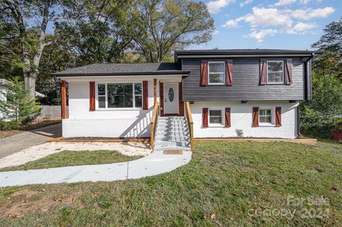 1815 Edgewater Drive