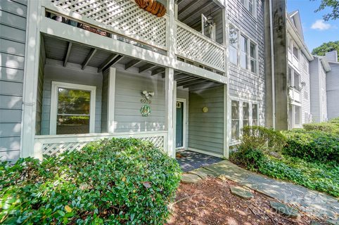 6070 Pinebark Court sold condo in Forest Ridge, Charlotte, NC