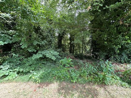 5526 Brookwood Lane sold lot in Woodridge, Hickory, NC