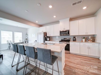 102 Guardian Gate Drive