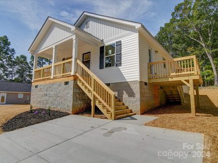 Previously sold for $275,000