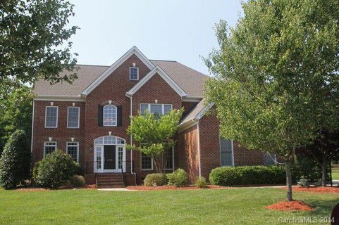 6702 Wesley Glen Drive sold home in The Glen At Wesley Oaks, Waxhaw, NC