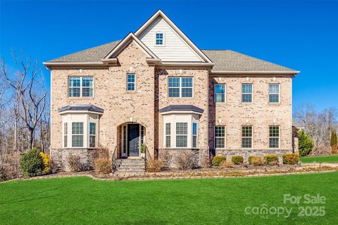 625 Highland Ridge Point sold home in The Retreat At Sunset Ridge, Clover, SC
