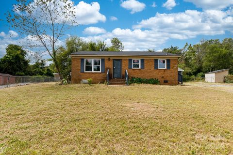 139 Armstrong Drive sold home in College Downs, Rock Hill, SC